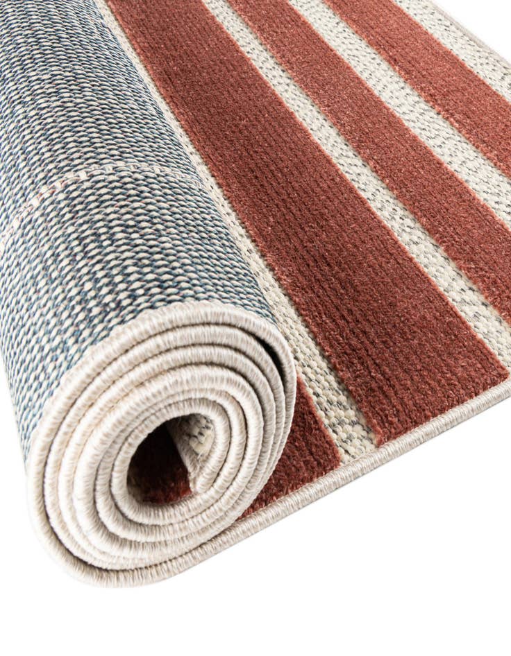 Detail image of  5' 3 x 5' 3  Washable Belize Indoor / Outdoor Square Rug
