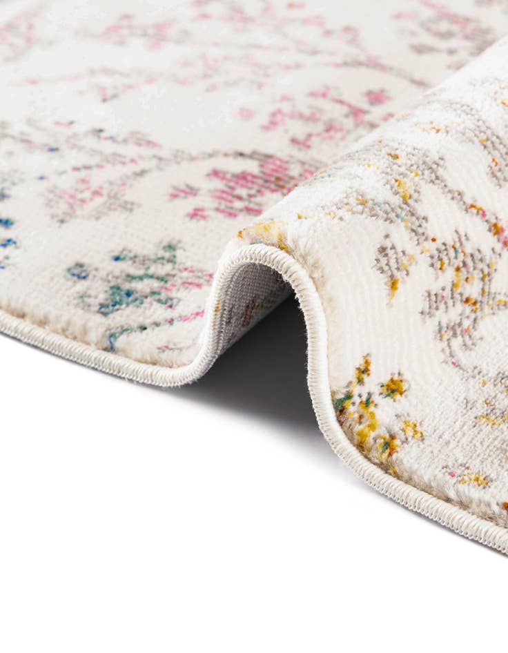 Detail image of  4' x 4' Blossom Square Rug