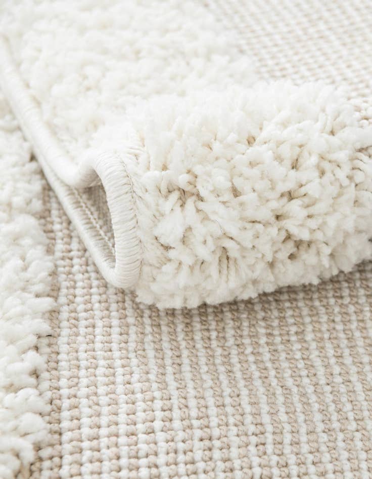 Detail image of  7' 10 x 7' 10 Boho Square Rug