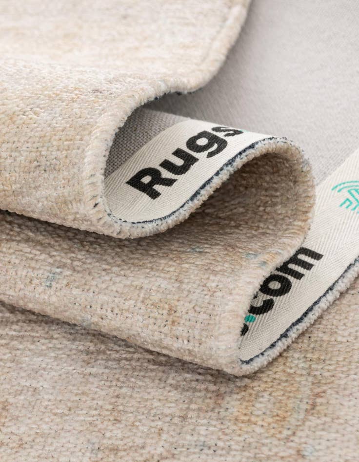 Detail image of  7' 9 x 7' 9 Boutique Square Rug