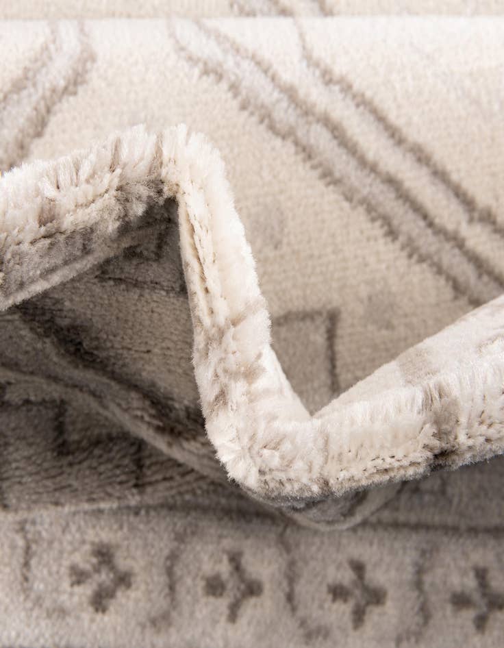 Detail image of  7' 10 x 7' 10 Charlotte Square Rug