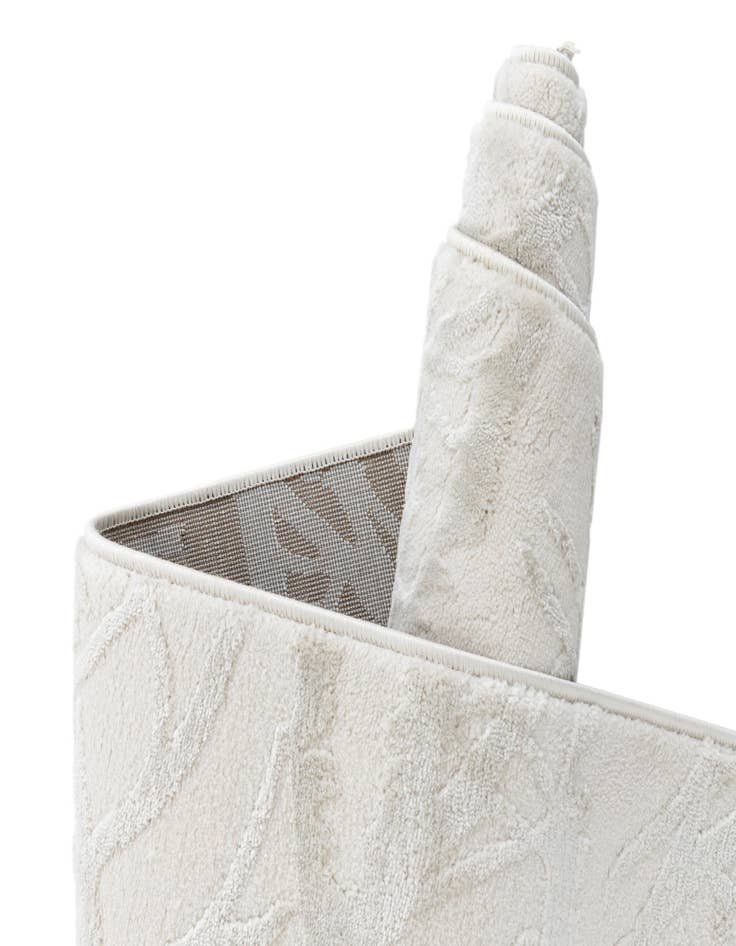 Detail image of  7' 10 x 7' 10 Finsbury Square Rug