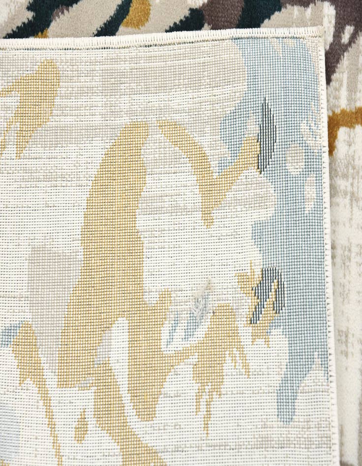 Detail image of  6' x 6' Illusion Square Rug