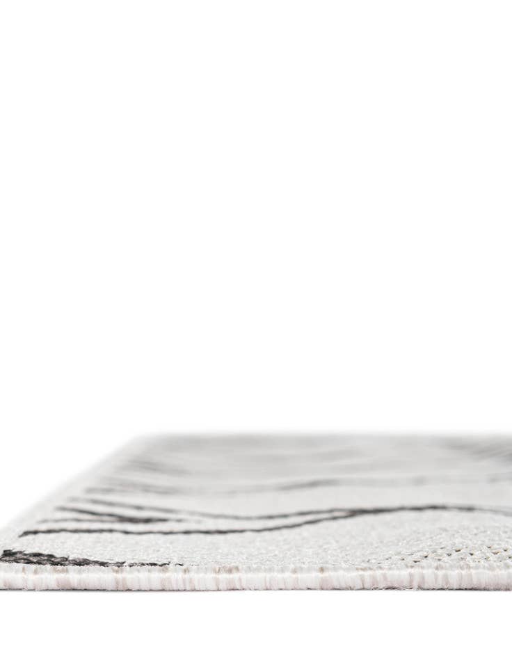 Detail image of  7' 10 x 7' 10  Washable Jill Zarin Turks and Caicos Indoor / Outdoor Square Rug