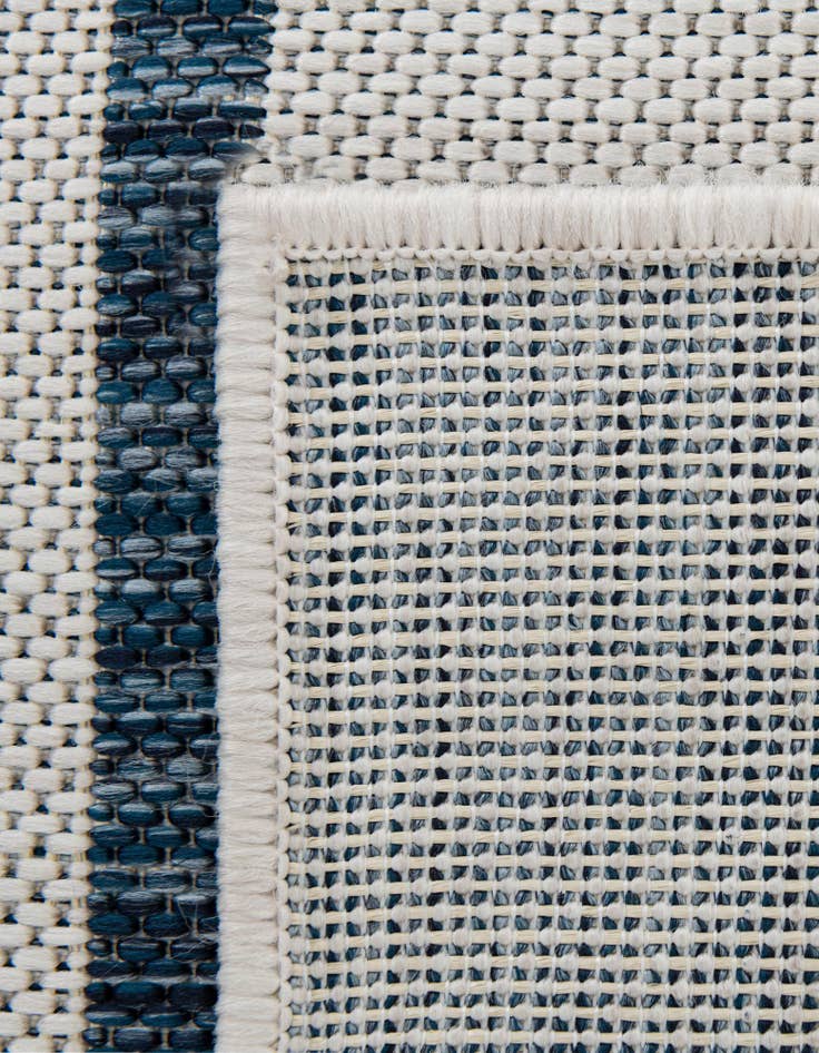 Detail image of  7' 10 x 7' 10  Washable Jill Zarin Anguilla Indoor / Outdoor Square Rug