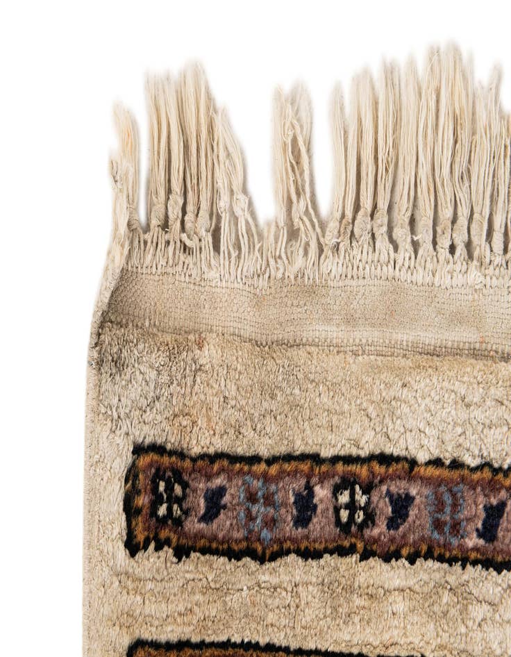 Detail image of  2' 11 x 3'  Hand Knotted Kashmir Oriental Square Rug