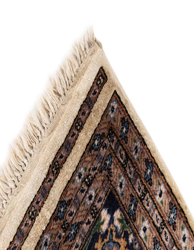 Detail image of  2' 11 x 3'  Hand Knotted Kashmir Oriental Square Rug