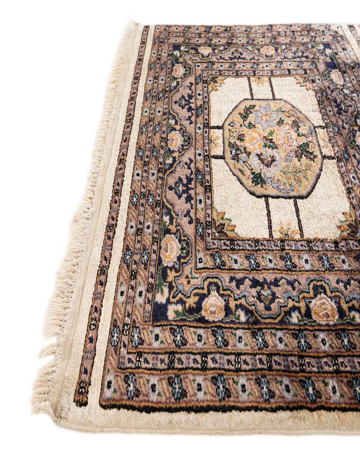 Detail image of  2' 11 x 3'  Hand Knotted Kashmir Oriental Square Rug