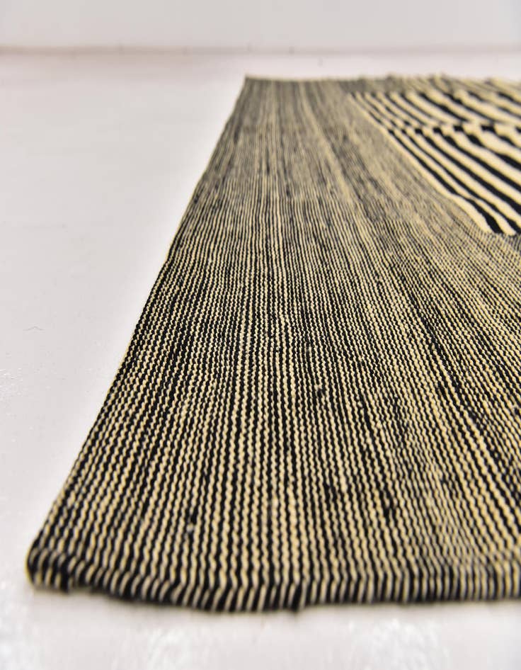 Detail image of  6' x 7' 7  Hand Woven Kilim Modern Wool Square Rug