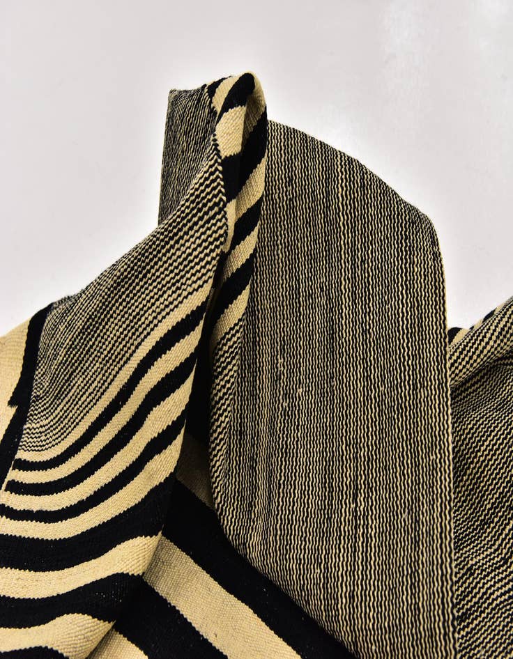 Detail image of  6' x 7' 7  Hand Woven Kilim Modern Wool Square Rug