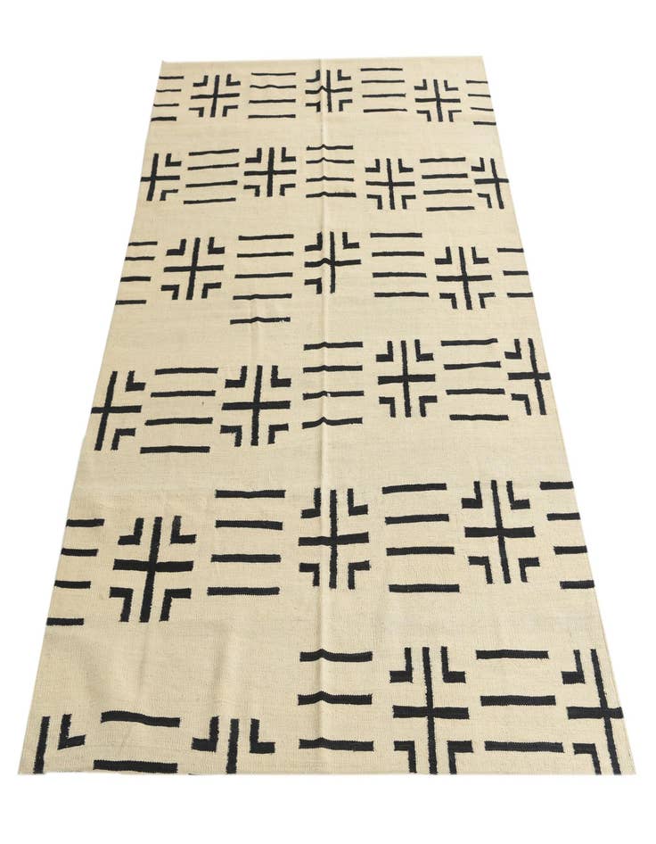 Detail image of  5' 3 x 6' 6  Hand Woven Kilim Modern Wool Square Rug