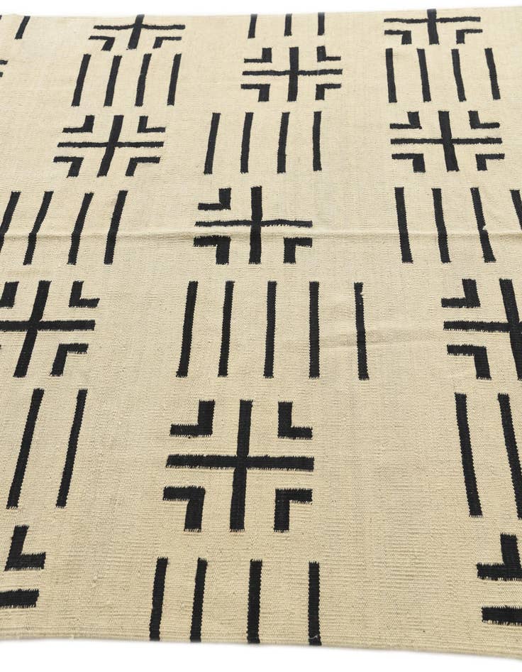 Detail image of  5' 3 x 6' 6  Hand Woven Kilim Modern Wool Square Rug