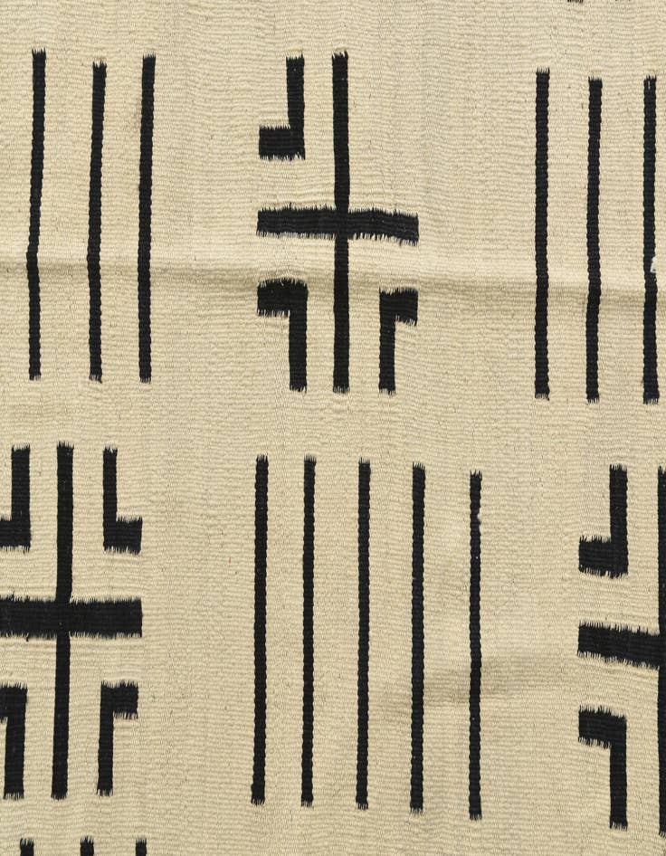 Detail image of  5' 3 x 6' 6  Hand Woven Kilim Modern Wool Square Rug