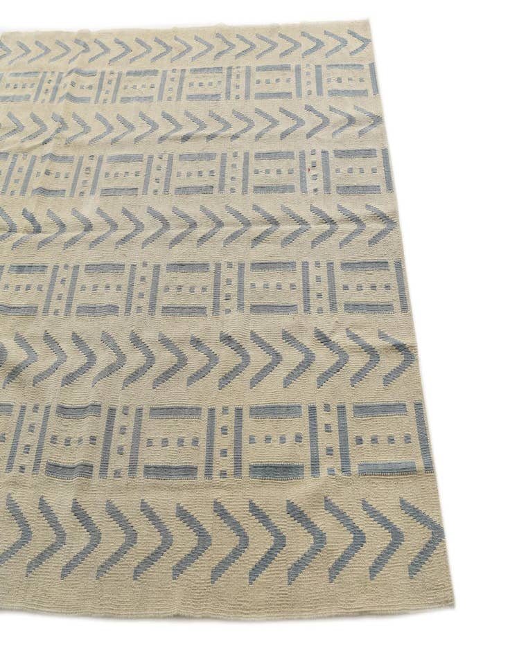Detail image of  5' 3 x 6' 4  Hand Woven Kilim Modern Wool Square Rug