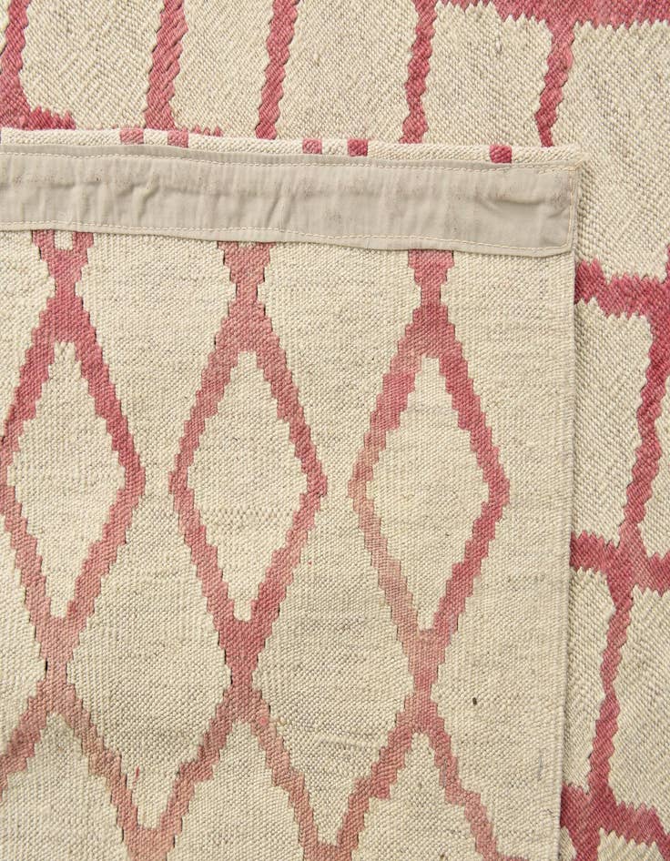 Detail image of  6' 6 x 7' 7  Hand Woven Kilim Modern Wool Square Rug