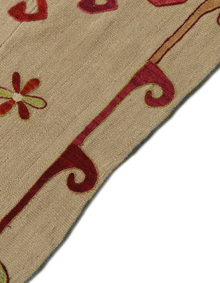 Detail image of  4' 10 x 6' 9  Hand Woven Kilim Suzani Wool Square Rug