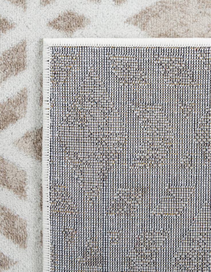 Detail image of  7' 10 x 7' 10 Laguna Square Rug