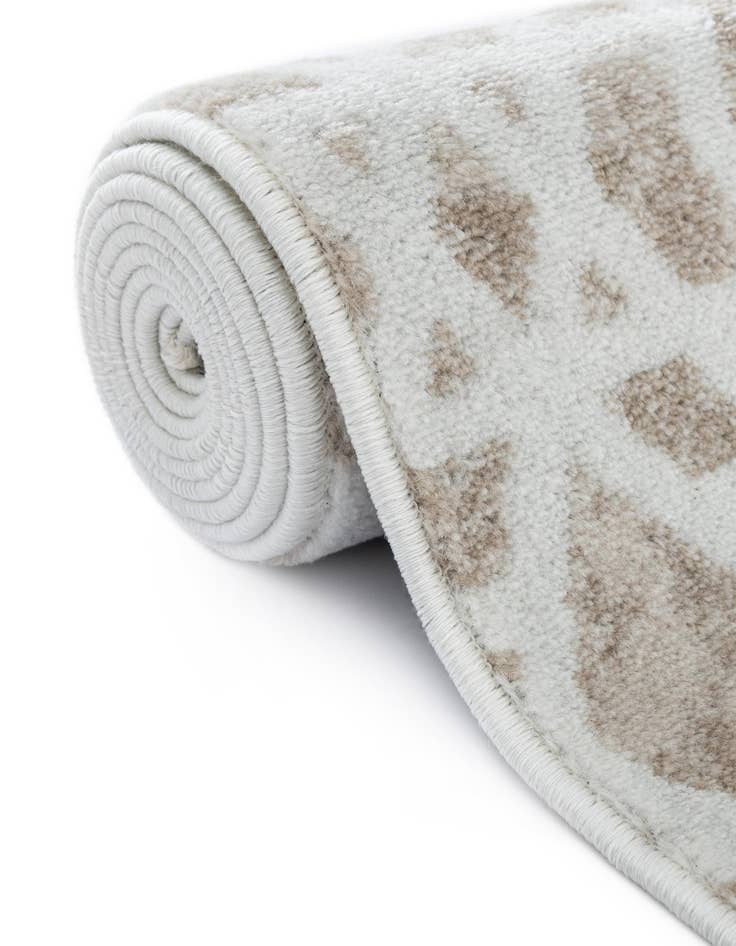 Detail image of  7' 10 x 7' 10 Laguna Square Rug