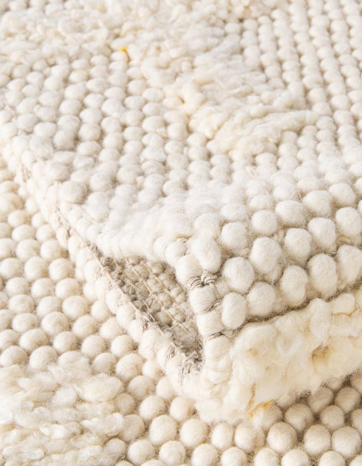 Detail image of  10' x 10'  Hand Woven Lana New Zealand Wool Square Rug