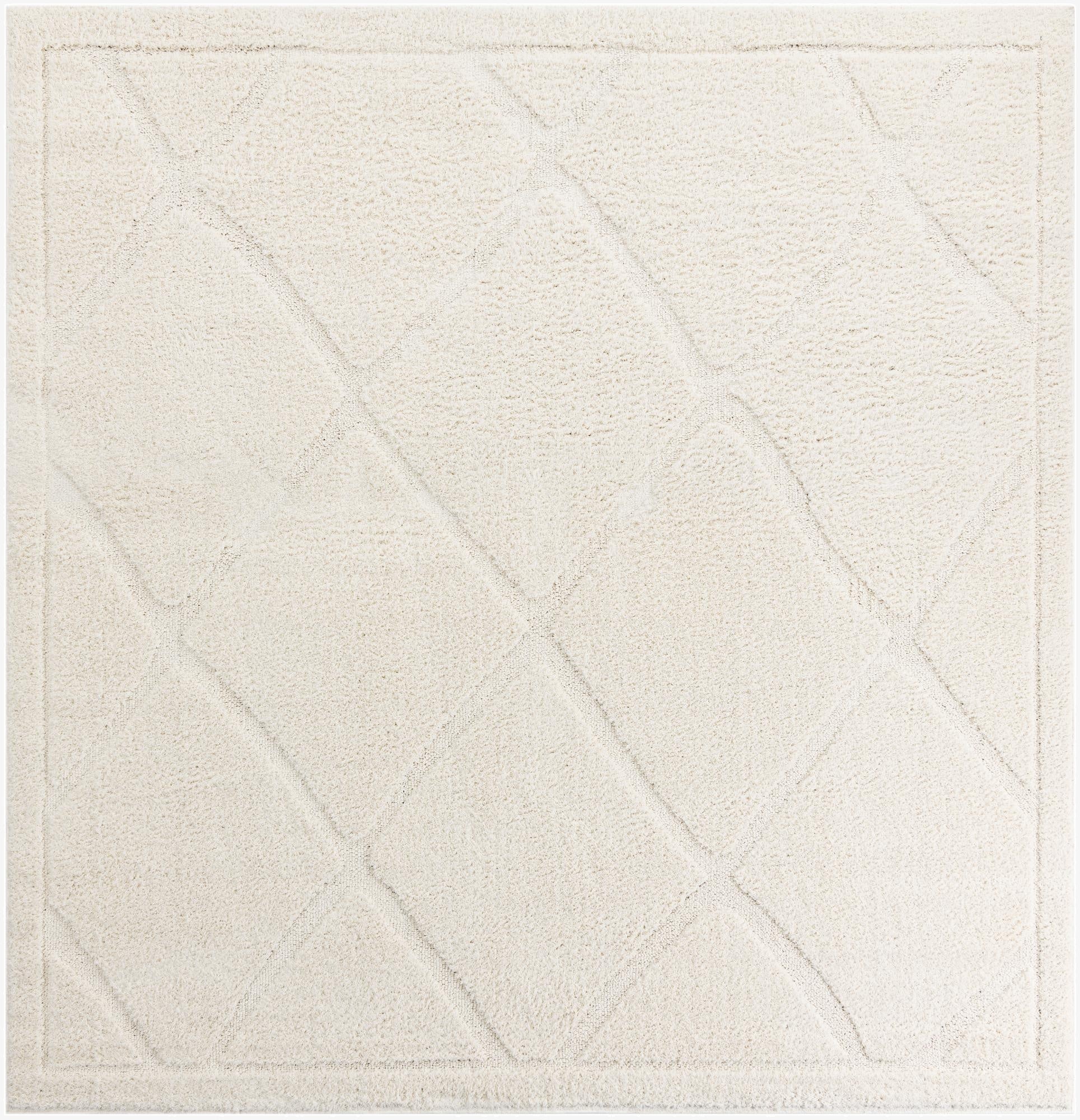  7' 10 x 7' 10 Lattice Shag Square Rug