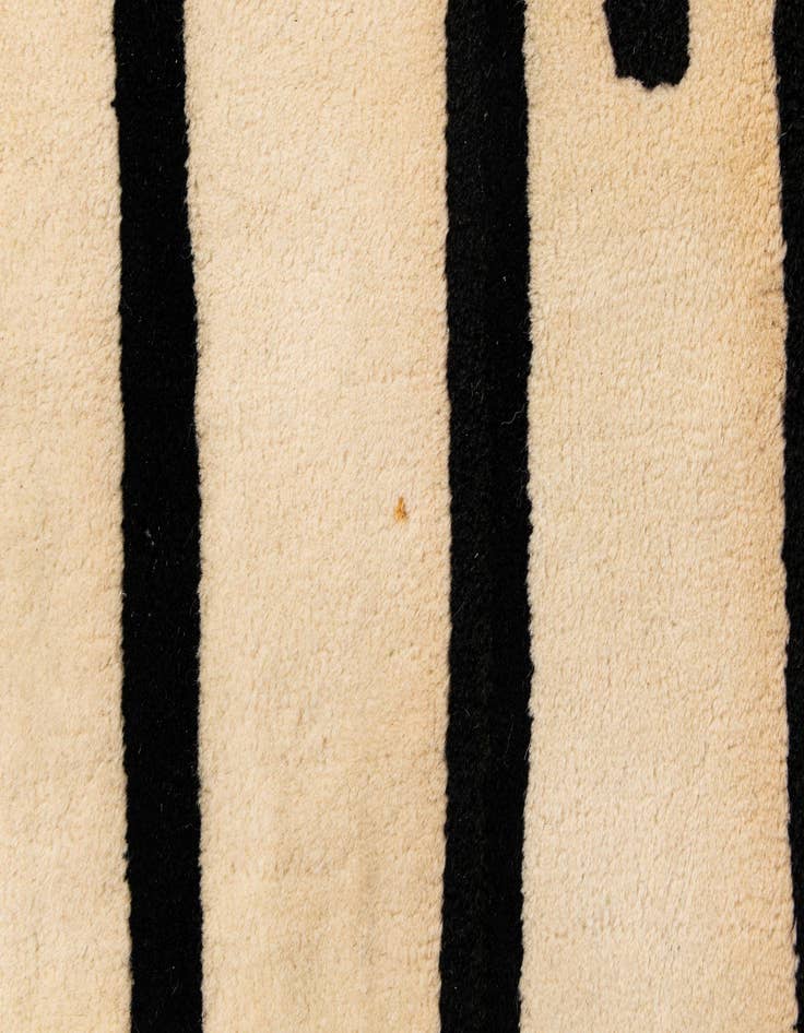 Detail image of  8' 2 x 8' 3 Luna Wool Square Rug