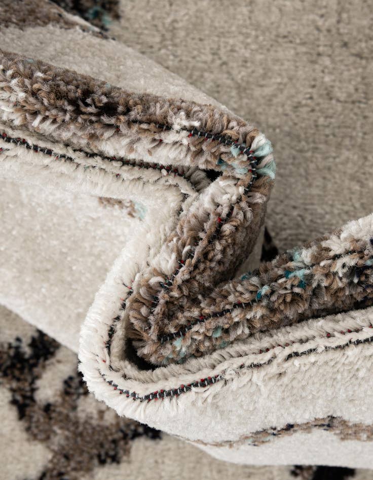 Detail image of  10' x 10' Madeline Square Rug