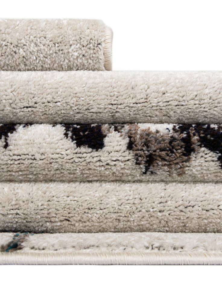 Detail image of  10' x 10' Madeline Square Rug