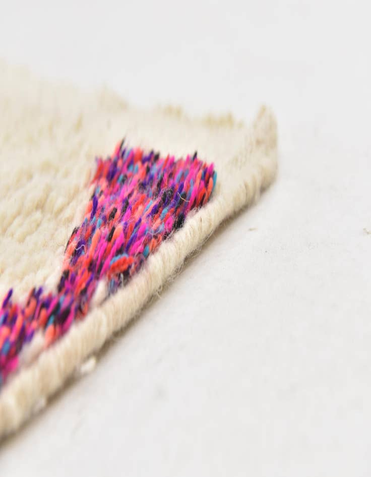 Detail image of  5' 7 x 6' 8  Hand Knotted Moroccan Wool Square Rug