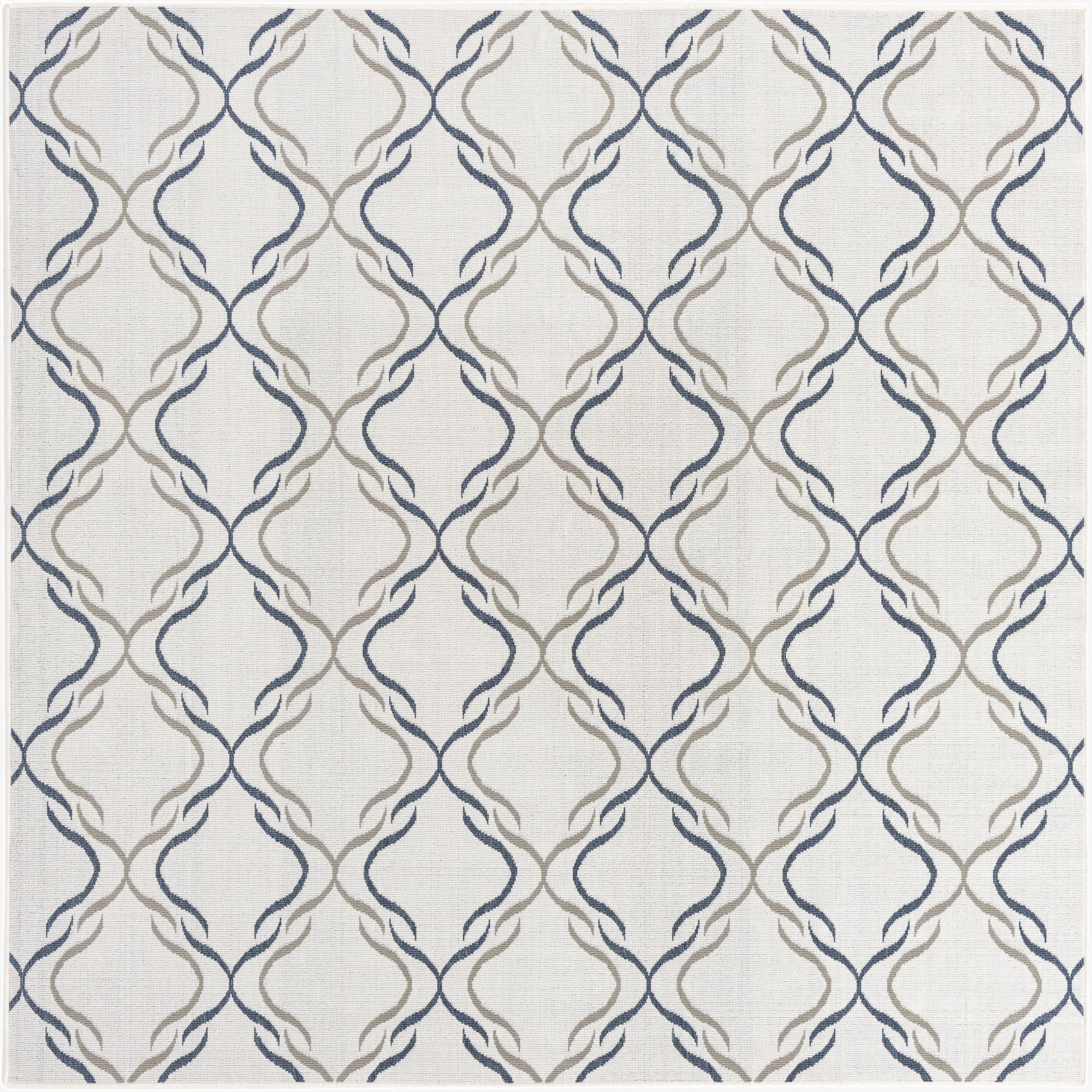  7' 10 x 7' 10  Washable Lattice Indoor / Outdoor Square Rug