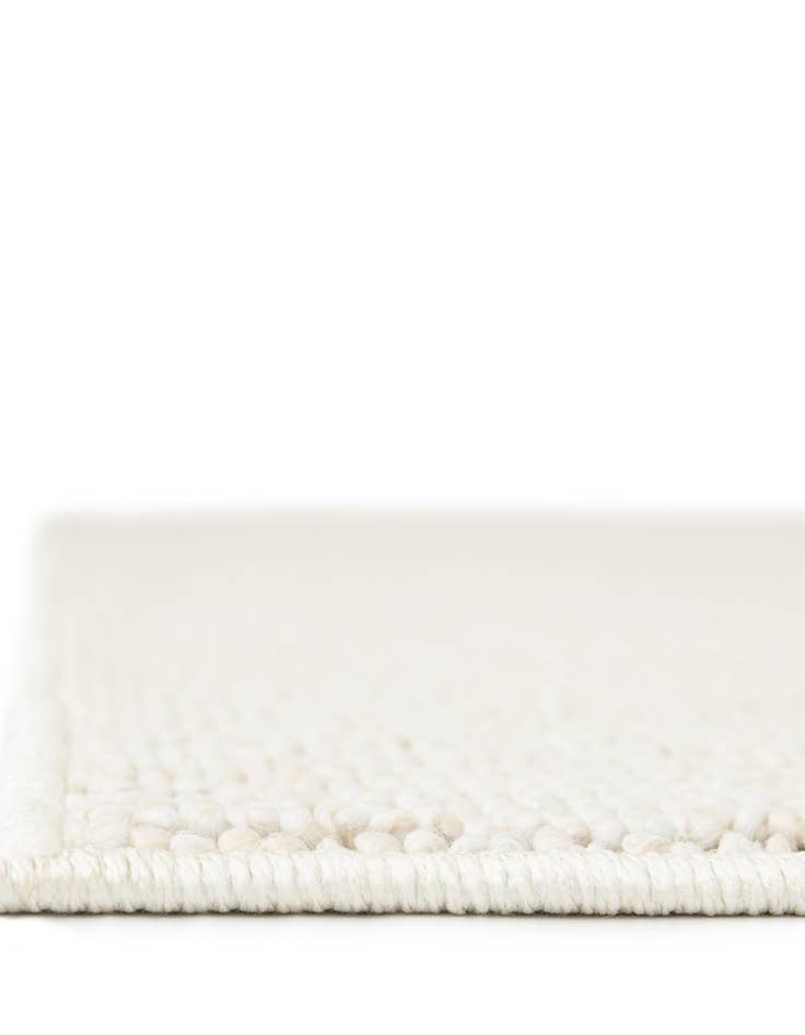 Detail image of  7' 10 x 7' 10  Washable Solid Indoor / Outdoor Square Rug