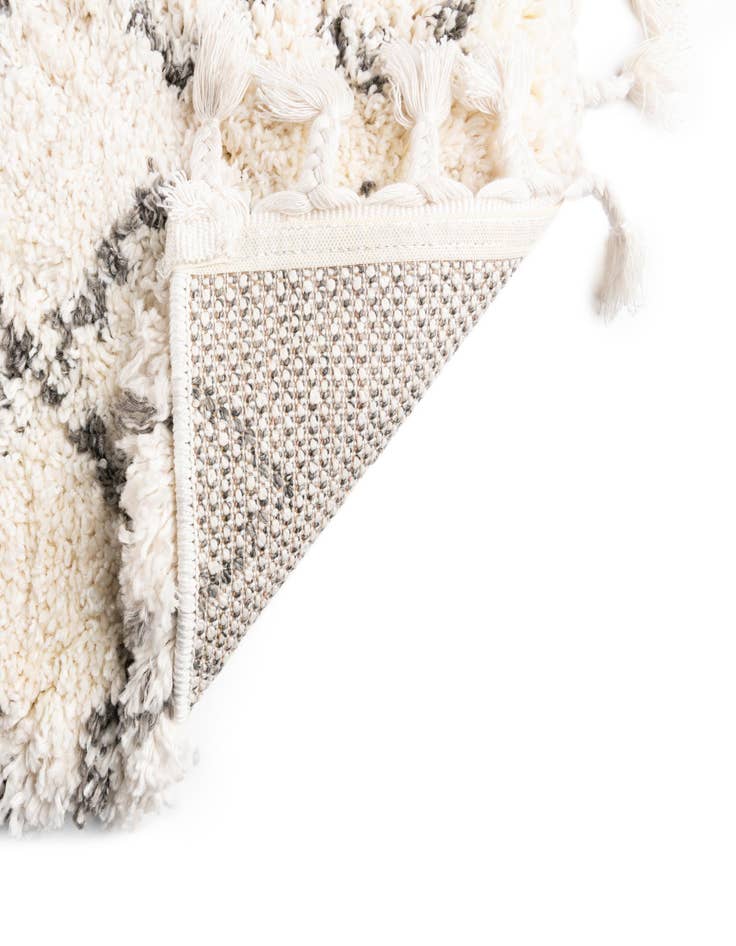 Detail image of  6' 7 x 6' 7 Soft Touch Shag Square Rug