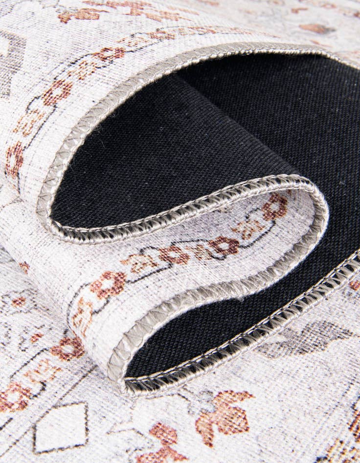 Detail image of  7' 10 x 7' 10 Timeless Square Rug