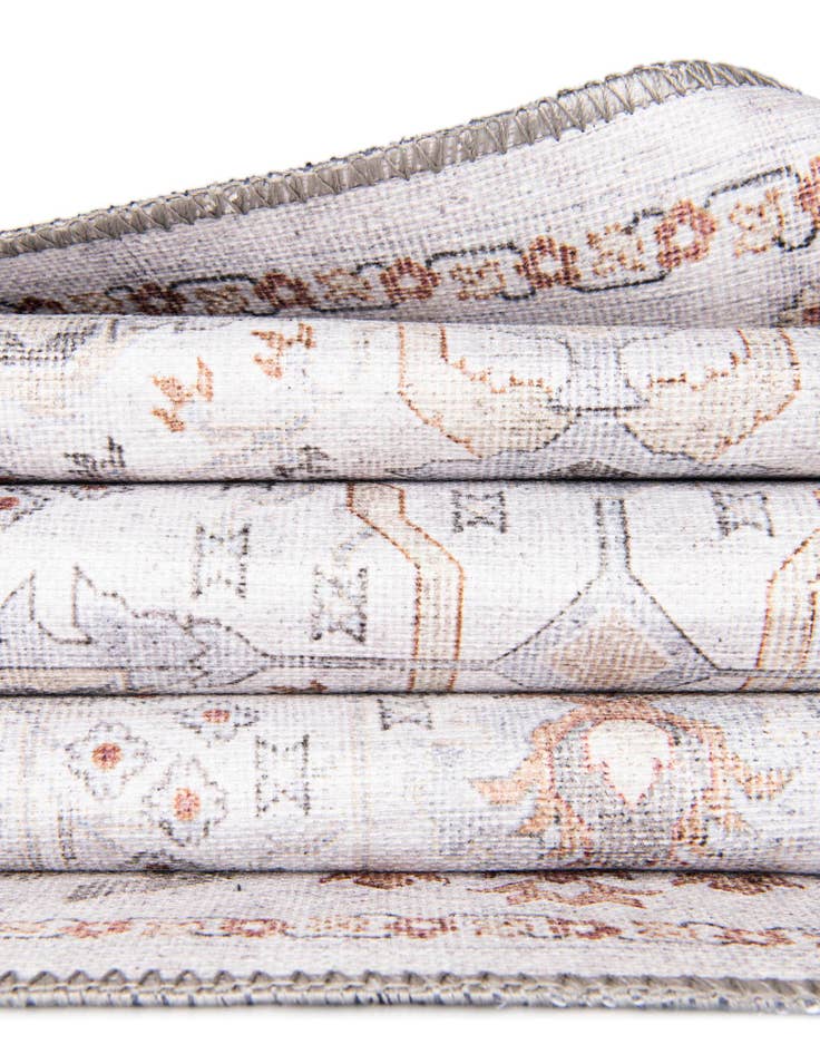 Detail image of  7' 10 x 7' 10 Timeless Square Rug