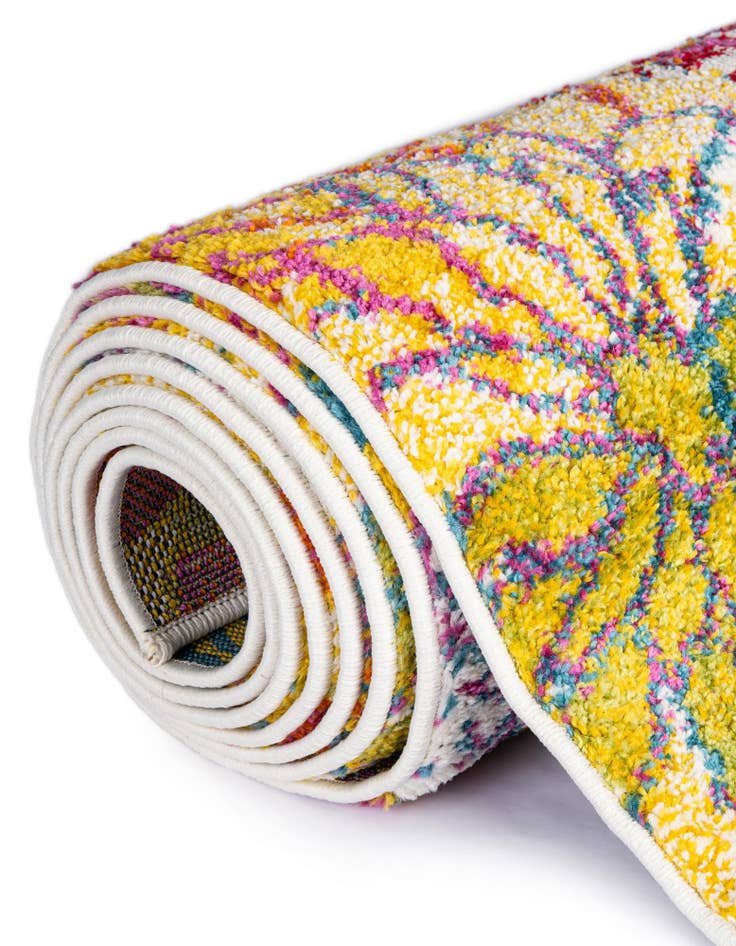 Detail image of  7' 10 x 7' 10 Tuscany Square Rug