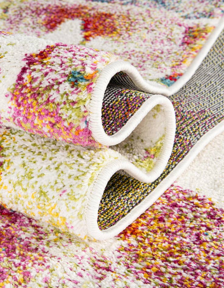 Detail image of  7' 10 x 7' 10 Tuscany Square Rug