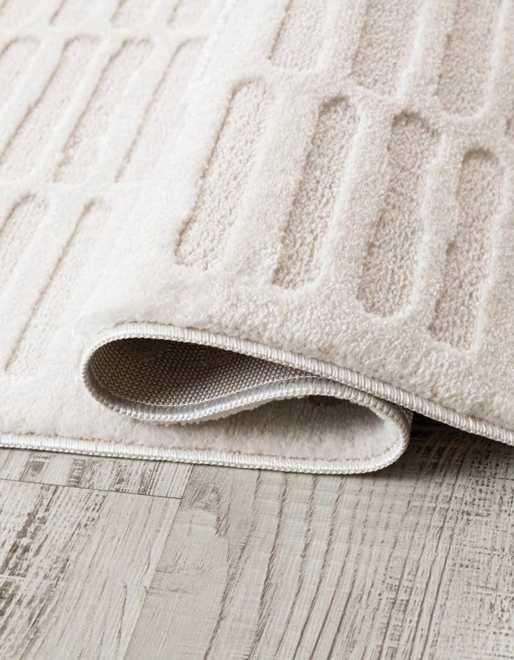 Detail image of  2' 2 x 6' Textura Designer Runner Rug