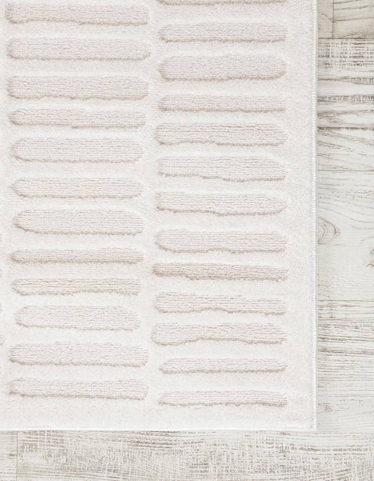 Detail image of  2' 2 x 6' Textura Designer Runner Rug