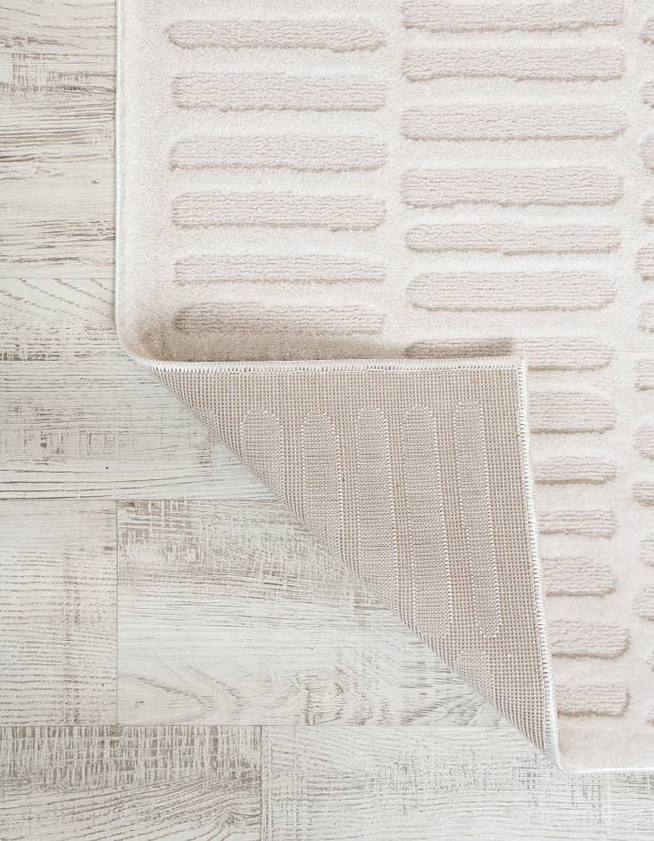 Detail image of  2' 2 x 6' Textura Designer Runner Rug