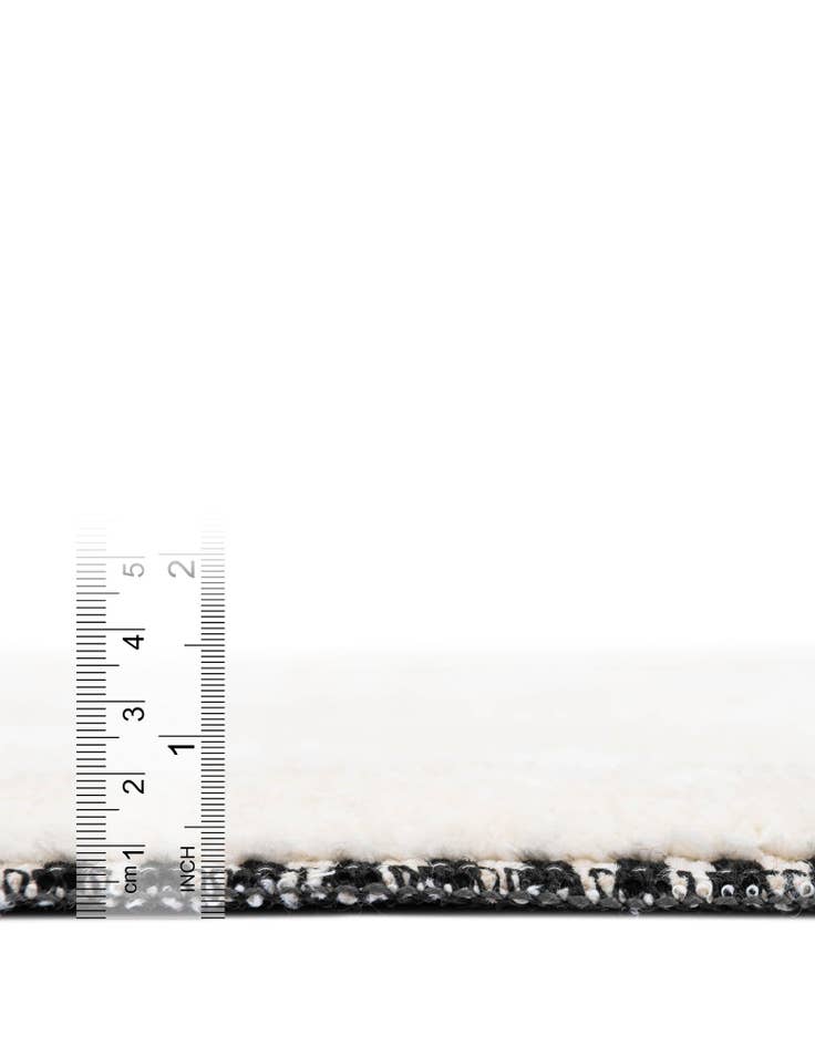 Detail image of  10' x 10' Prismatic Square Rug