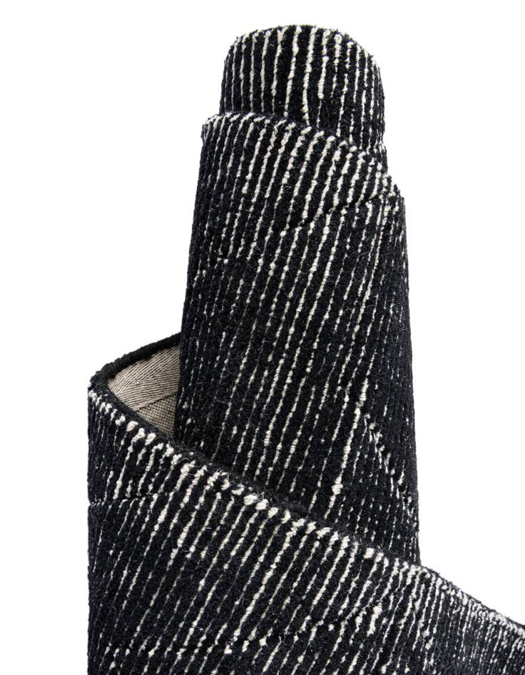 Detail image of  2' x 8' WoolCraft Geometric Runner Rug