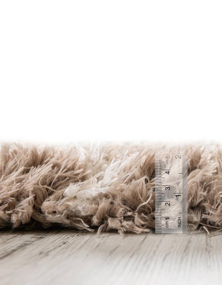 Detail image of  10' x 14' Infinity Shag Rug