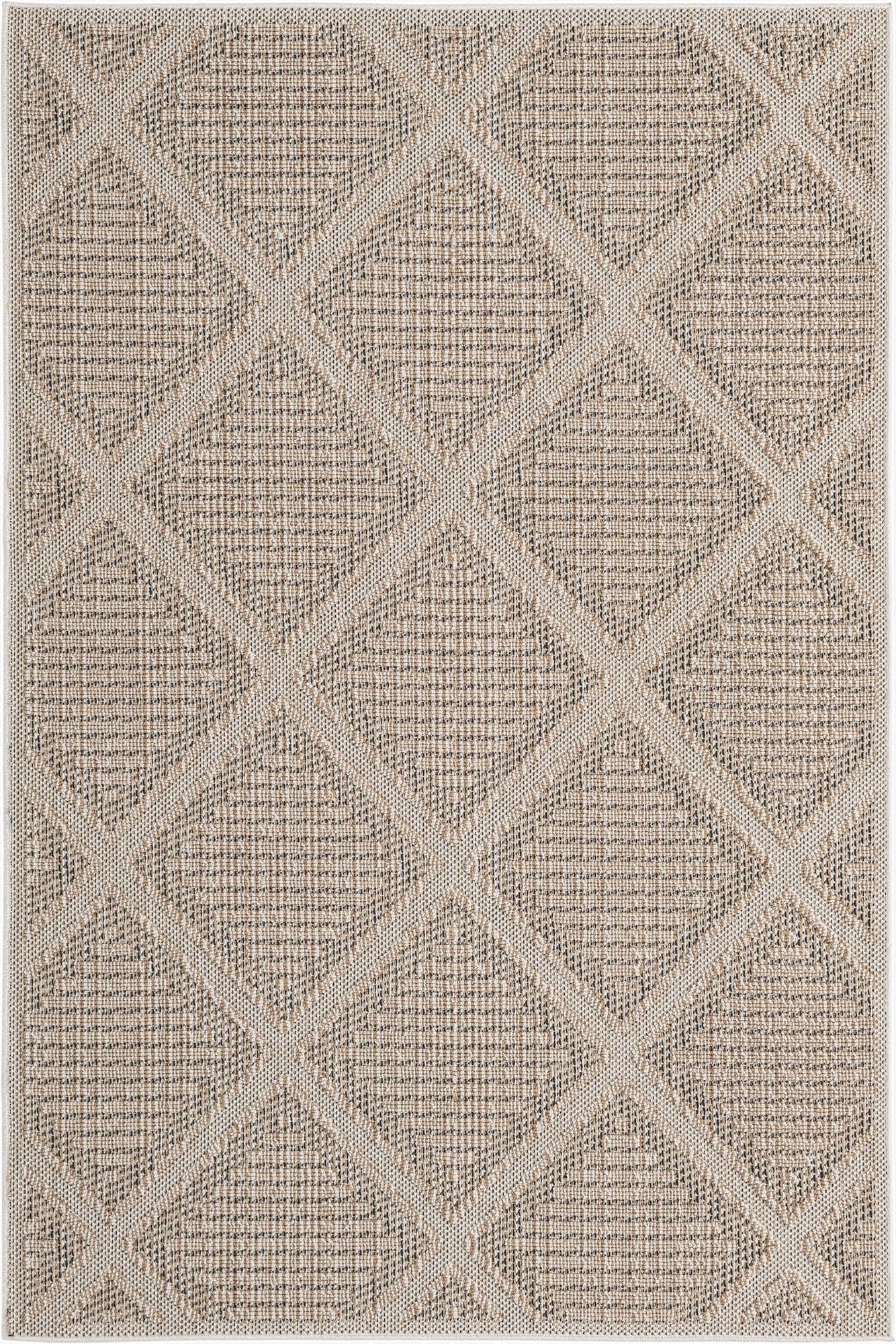  5' 3 x 8'  Washable Lattice Indoor / Outdoor Rug