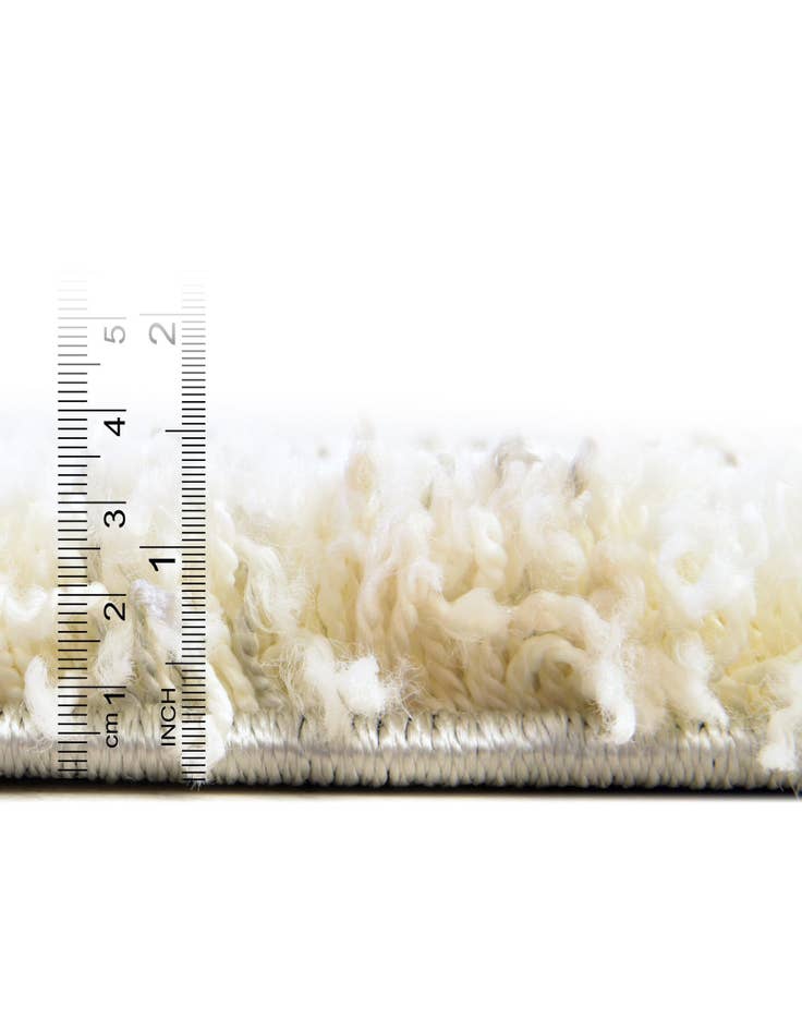 Detail image of  4' x 6' Soft Touch Shag Rug