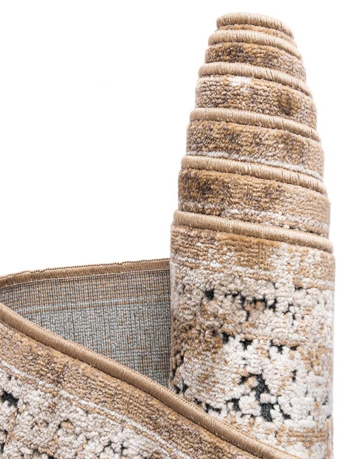 Detail image of  7' 10 x 7' 10 Eliza Round Rug