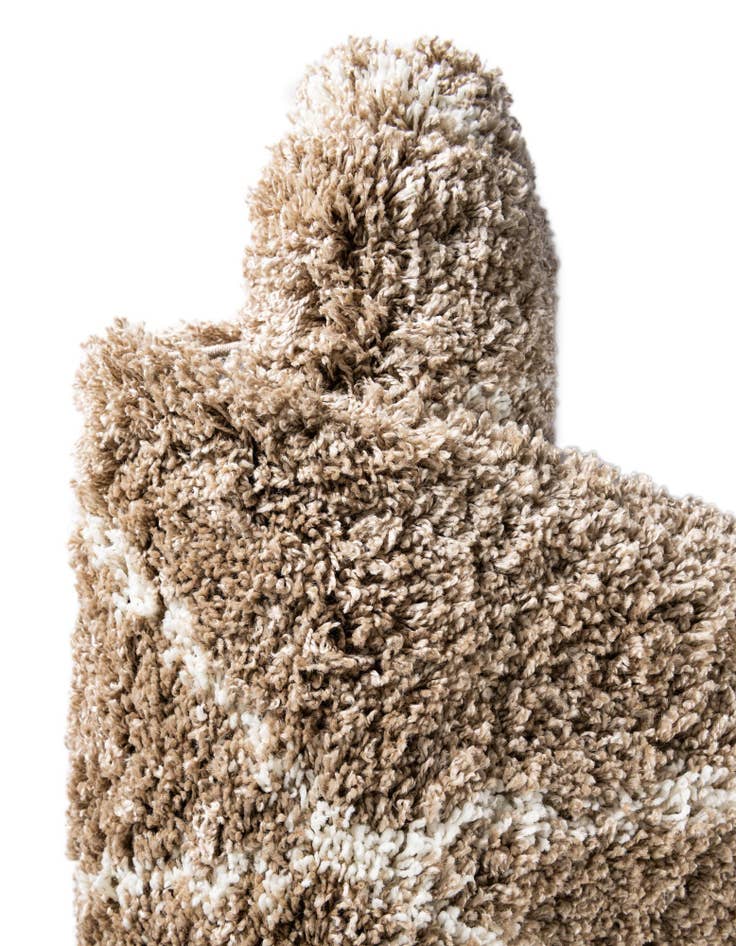 Detail image of  5' 3 x 5' 3 Soft Touch Shag Round Rug