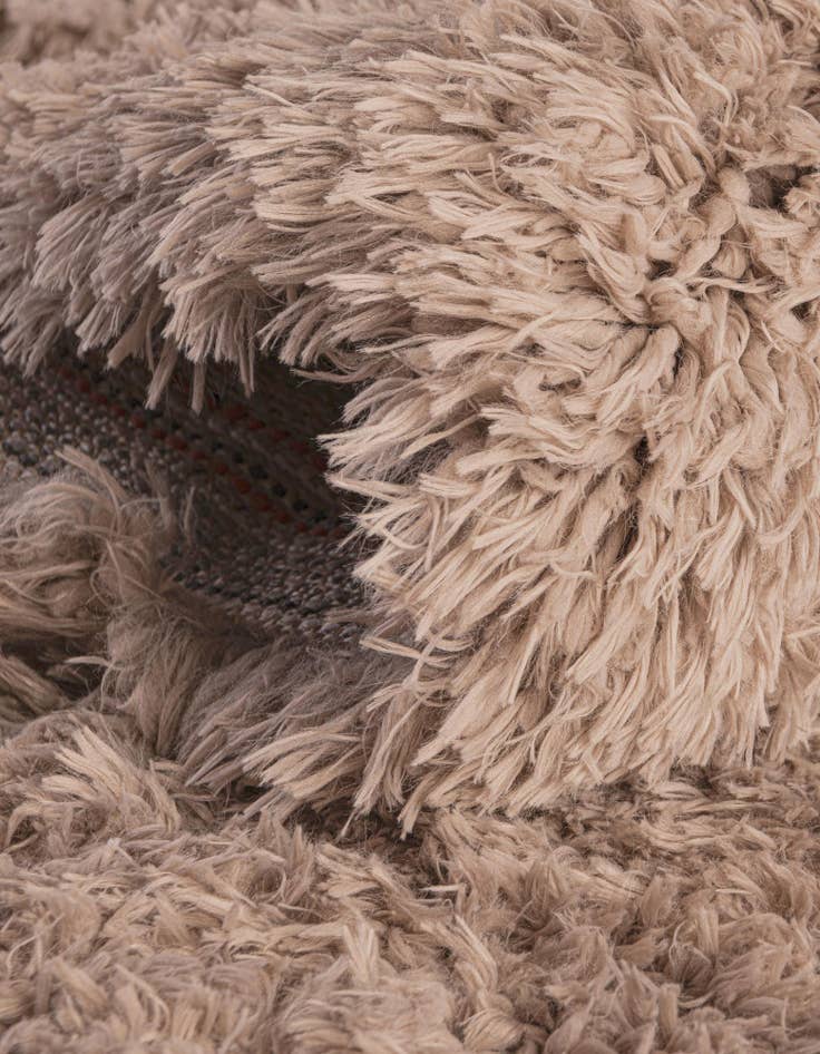 Detail image of  2' x 6' 5 Infinity Shag Runner Rug