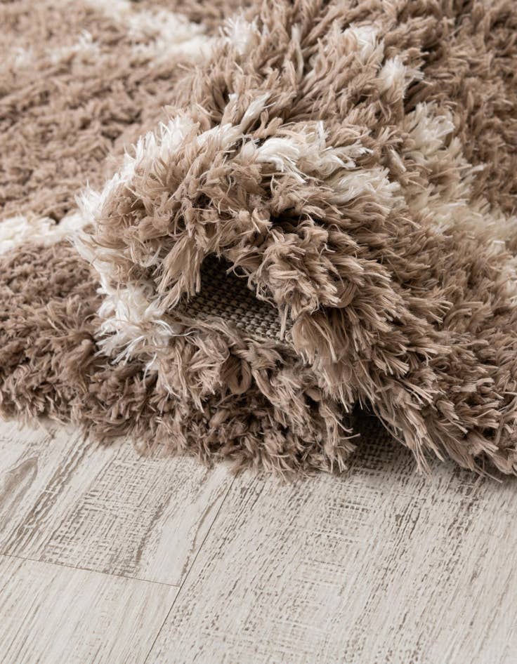 Detail image of  2' x 8' Infinity Shag Runner Rug