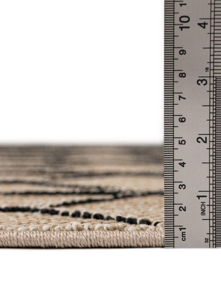 Detail image of  2' 7 x 12'  Washable Lattice Indoor / Outdoor Runner Rug