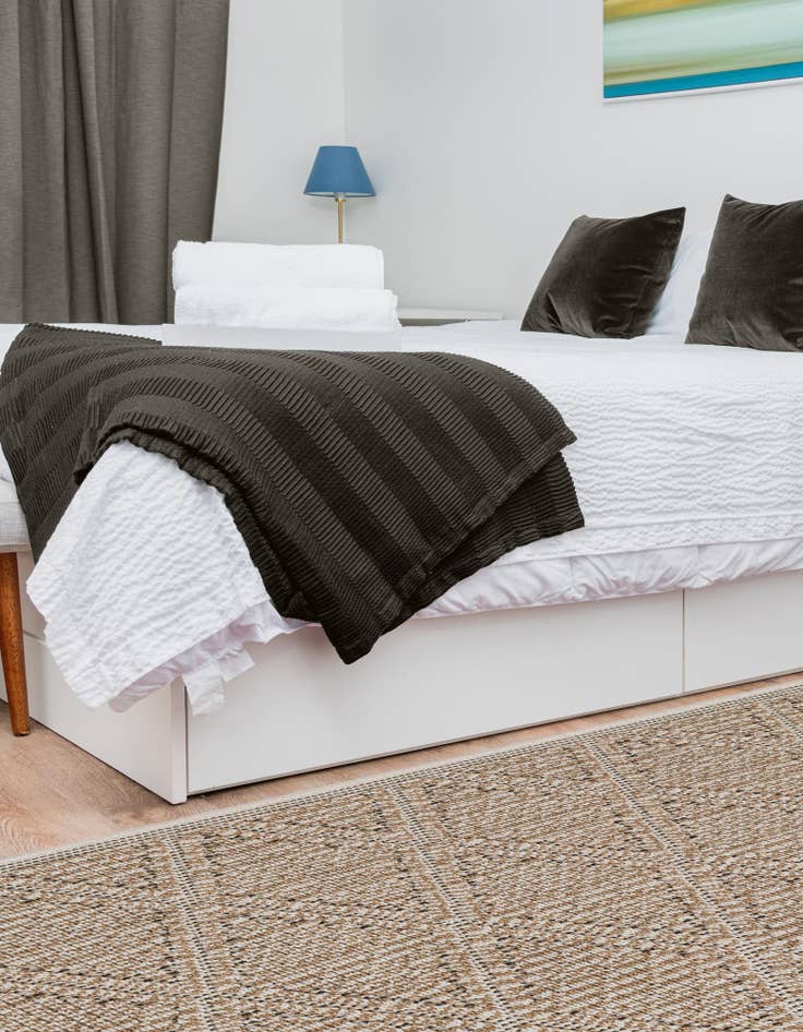 Detail image of  2' x 8'  Washable Lattice Indoor / Outdoor Runner Rug