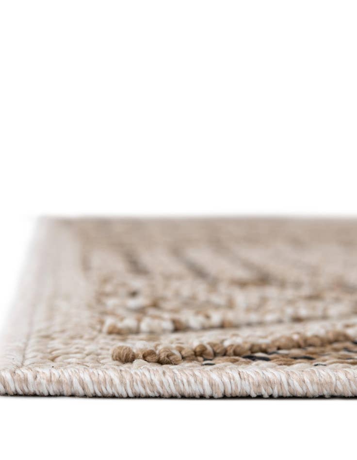 Detail image of  2' x 8'  Washable Lattice Indoor / Outdoor Runner Rug